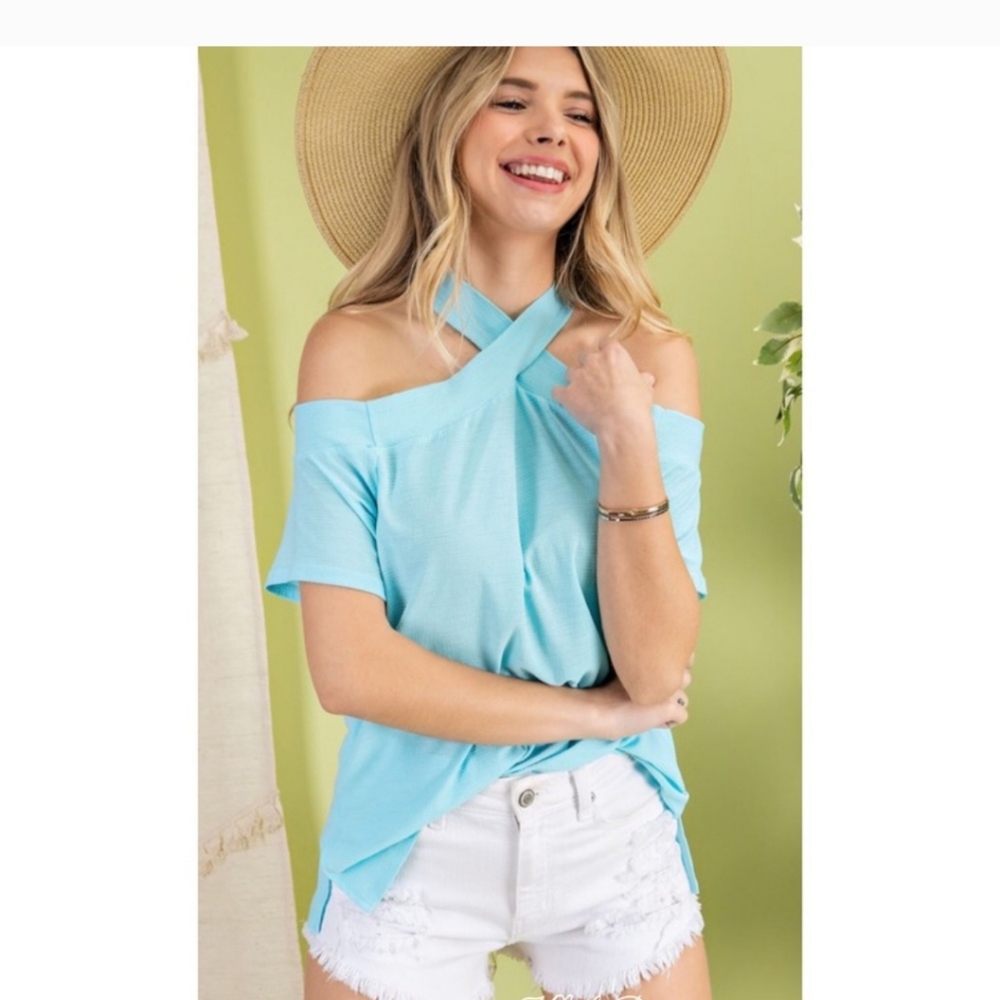 SKY BLUE SOFT KNIT CRISS CROSS TOP